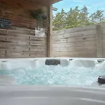 New - Lylou Piscine Et Nyaraló *