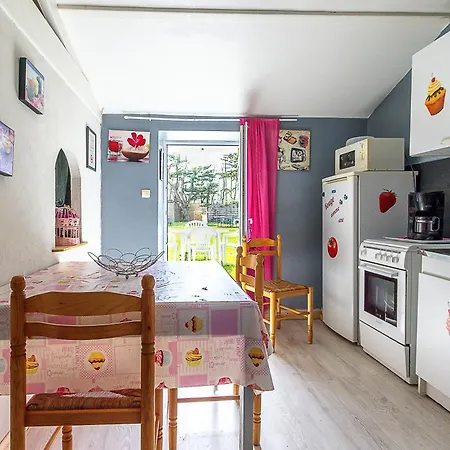 Holiday home New - Lylou Piscine Et *